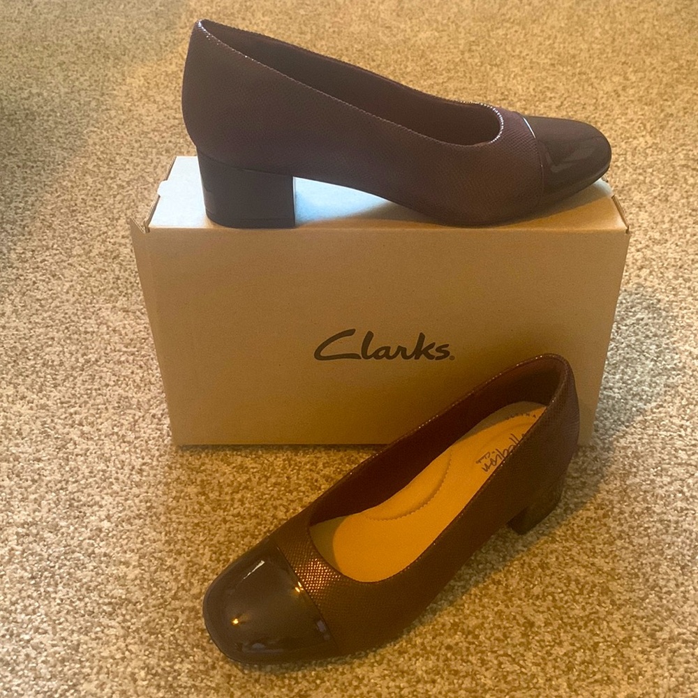 NIB Clark’s pumps